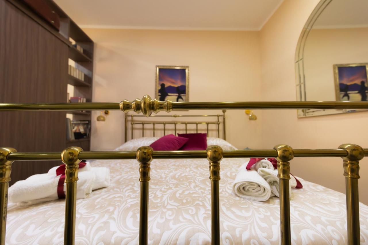 O Vascio Da Sirena Villa Napoli Bagian luar foto